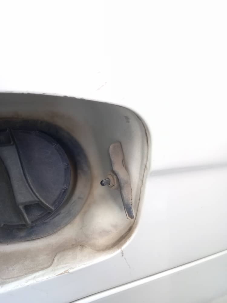 عملگر بازکننده درب باک